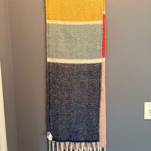 Old Navy Women's Multicolor Striped Fringe Scarf Winter Accessory